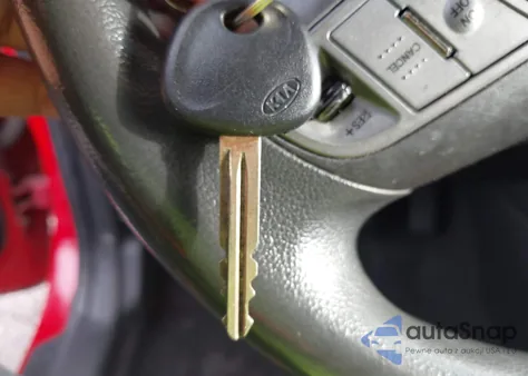 2010 Kia Soul + from USA, damaged, VIN KNDJT2A21A7168746